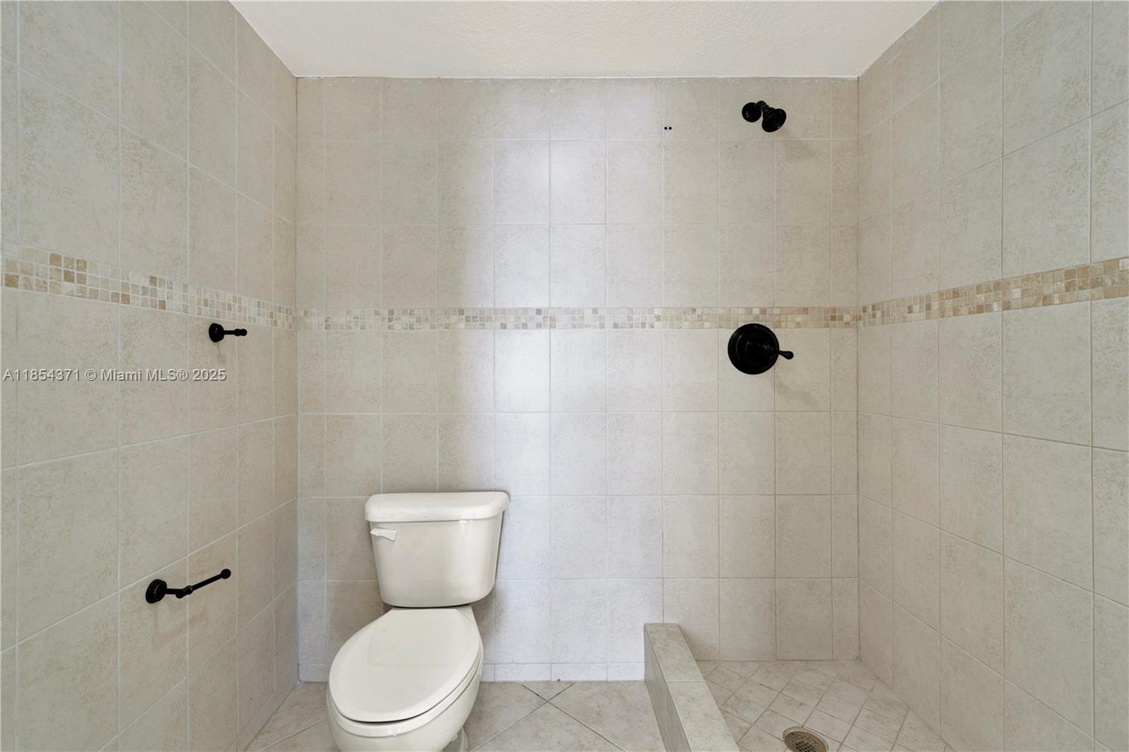 Kings Cove - Residential