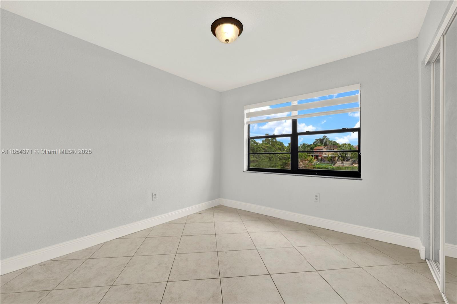 Kings Cove - Residential