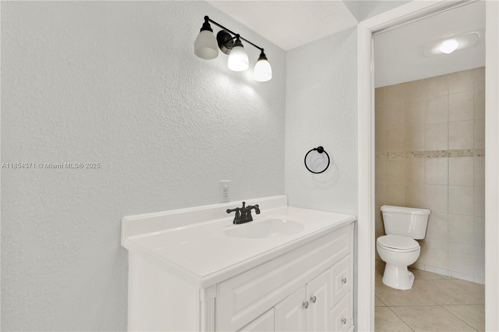 Kings Cove - Residential