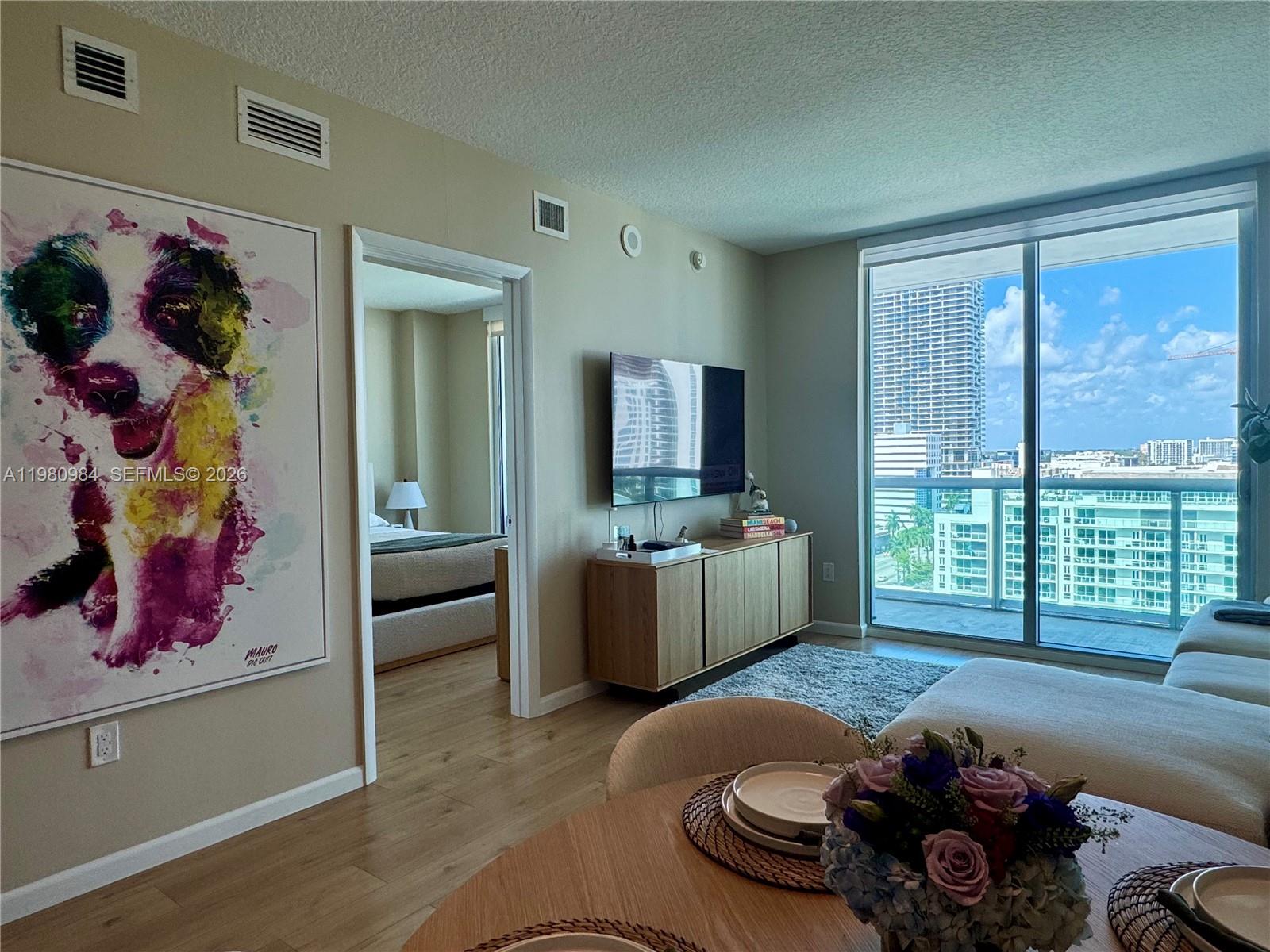 GALLERY ART CONDO - Residential Lease