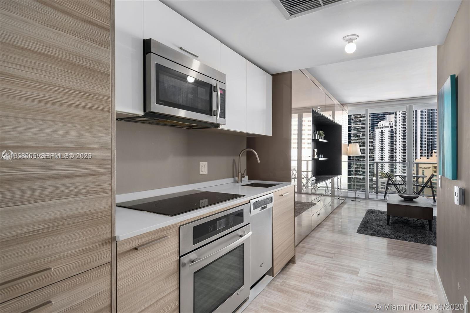 1300 Brickell Bay Dr 2412