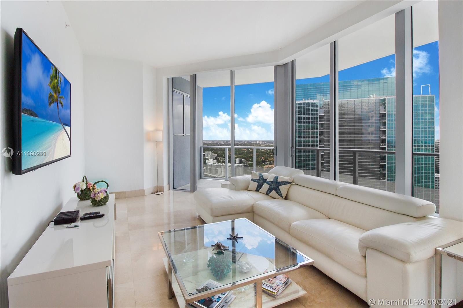 BRICKELL HOUSE - Residential