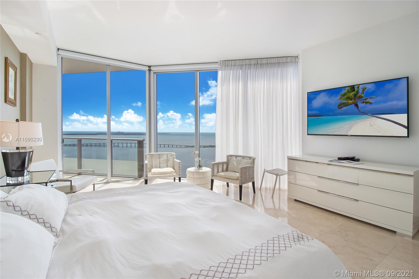BRICKELL HOUSE - Residential