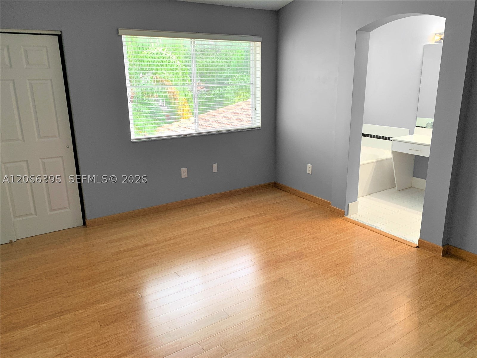 1130 Buttonwood Ln -