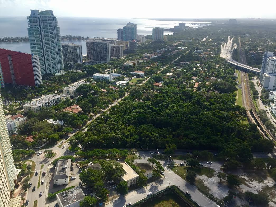 1300 S MIAMI AVENUE CONDO - Residential Lease