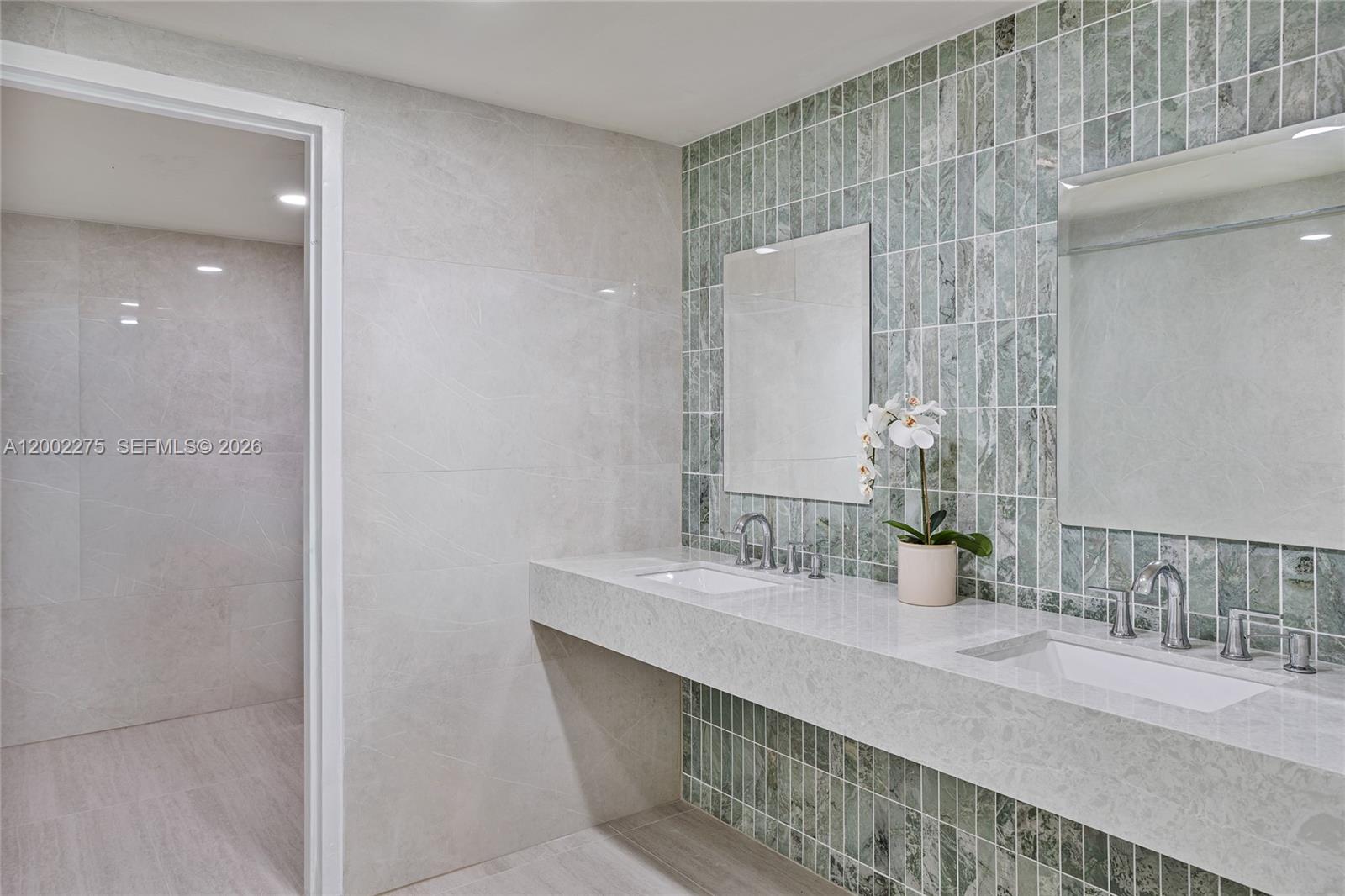 THE EMERALD AT BRICKELL C - Residential