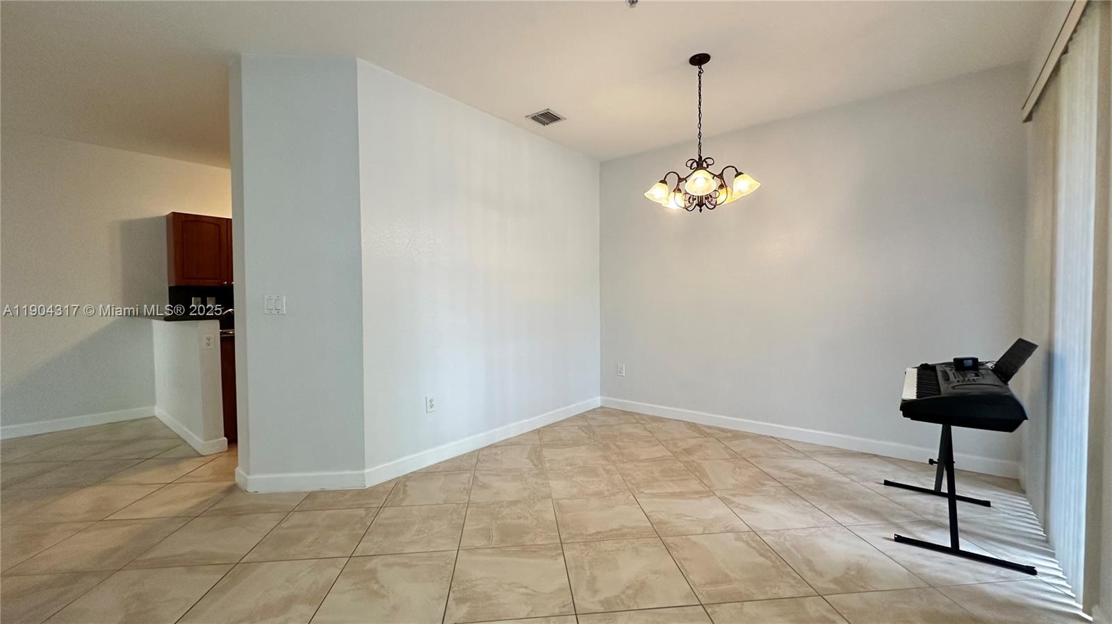 110 Jacaranda Country Club Dr 205