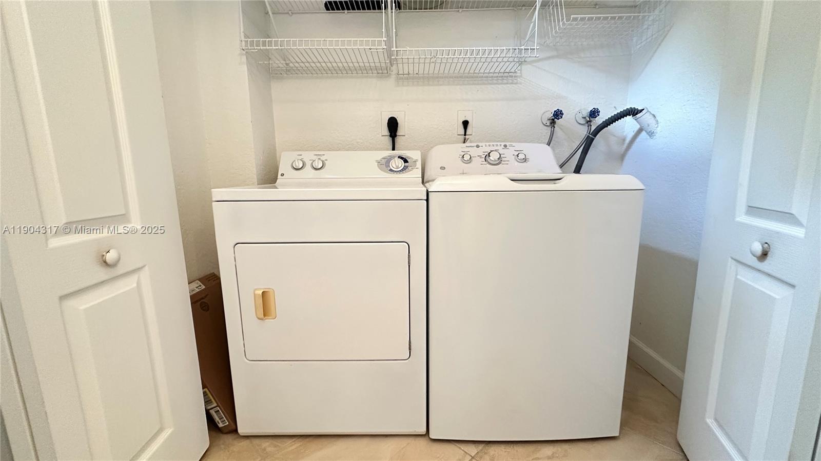 COURTYARDS AT JACARANDA C - Residential