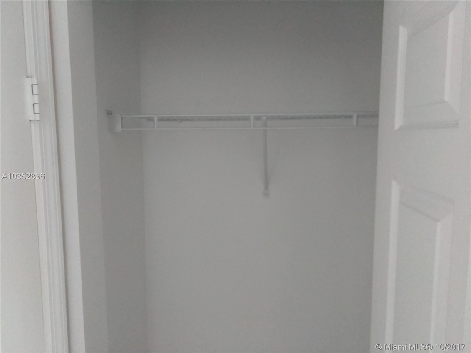 BRICKELL VIEW WEST CONDO - Residential Lease