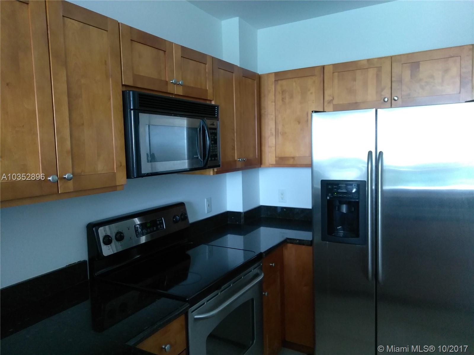 BRICKELL VIEW WEST CONDO - Residential Lease