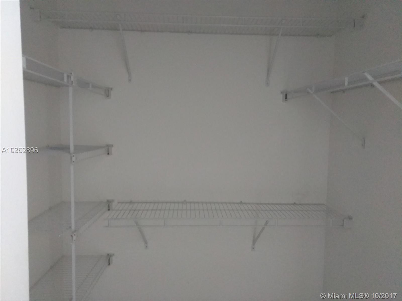 BRICKELL VIEW WEST CONDO - Residential Lease