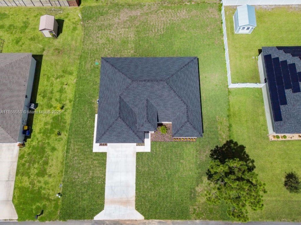 SUN N LAKE EST OF SEBRING - Residential