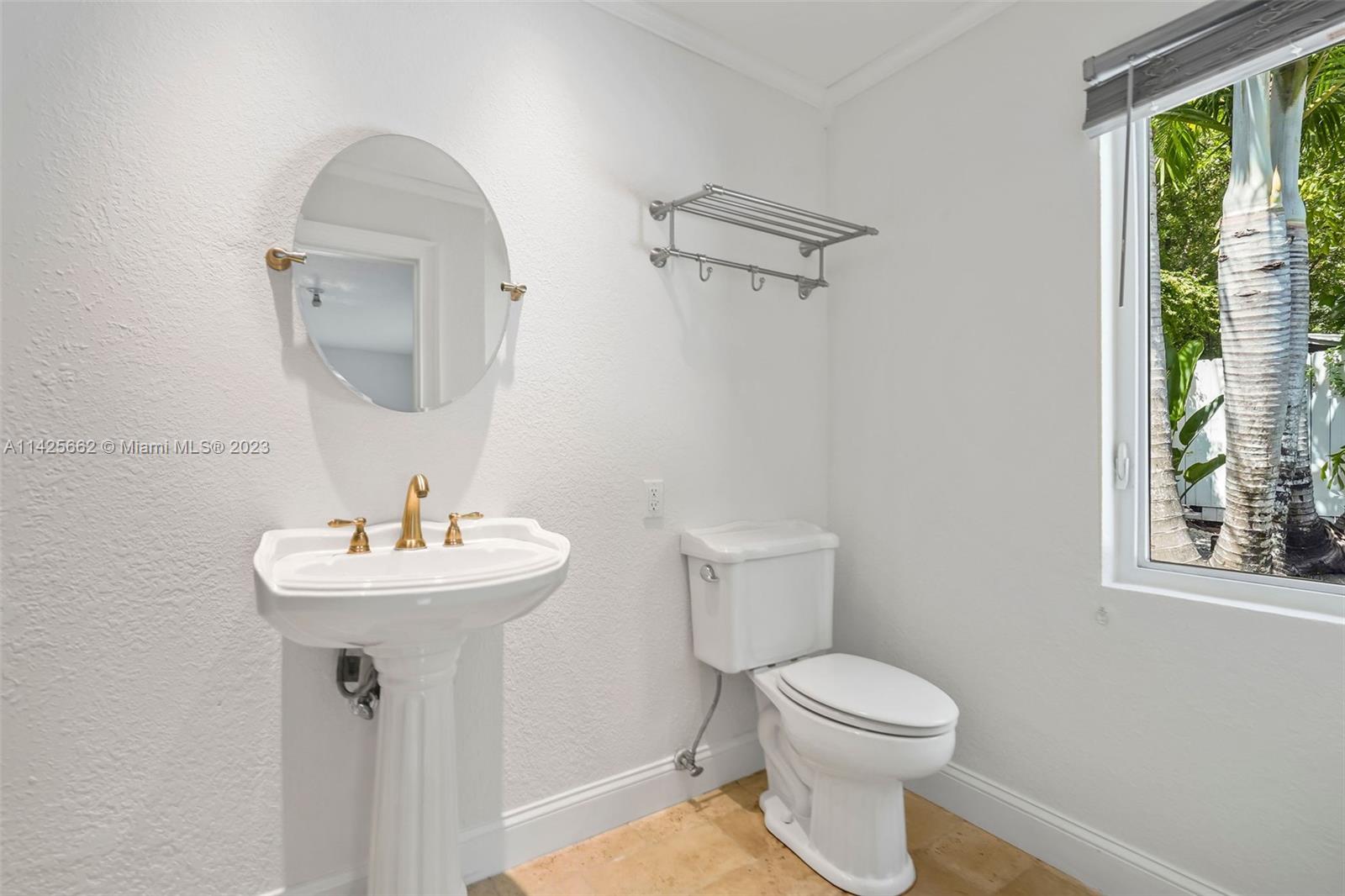 SHENANDOAH - Residential Lease