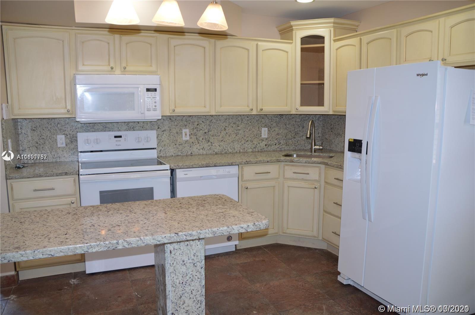 SUNFLOWER CONDO - Residential Lease