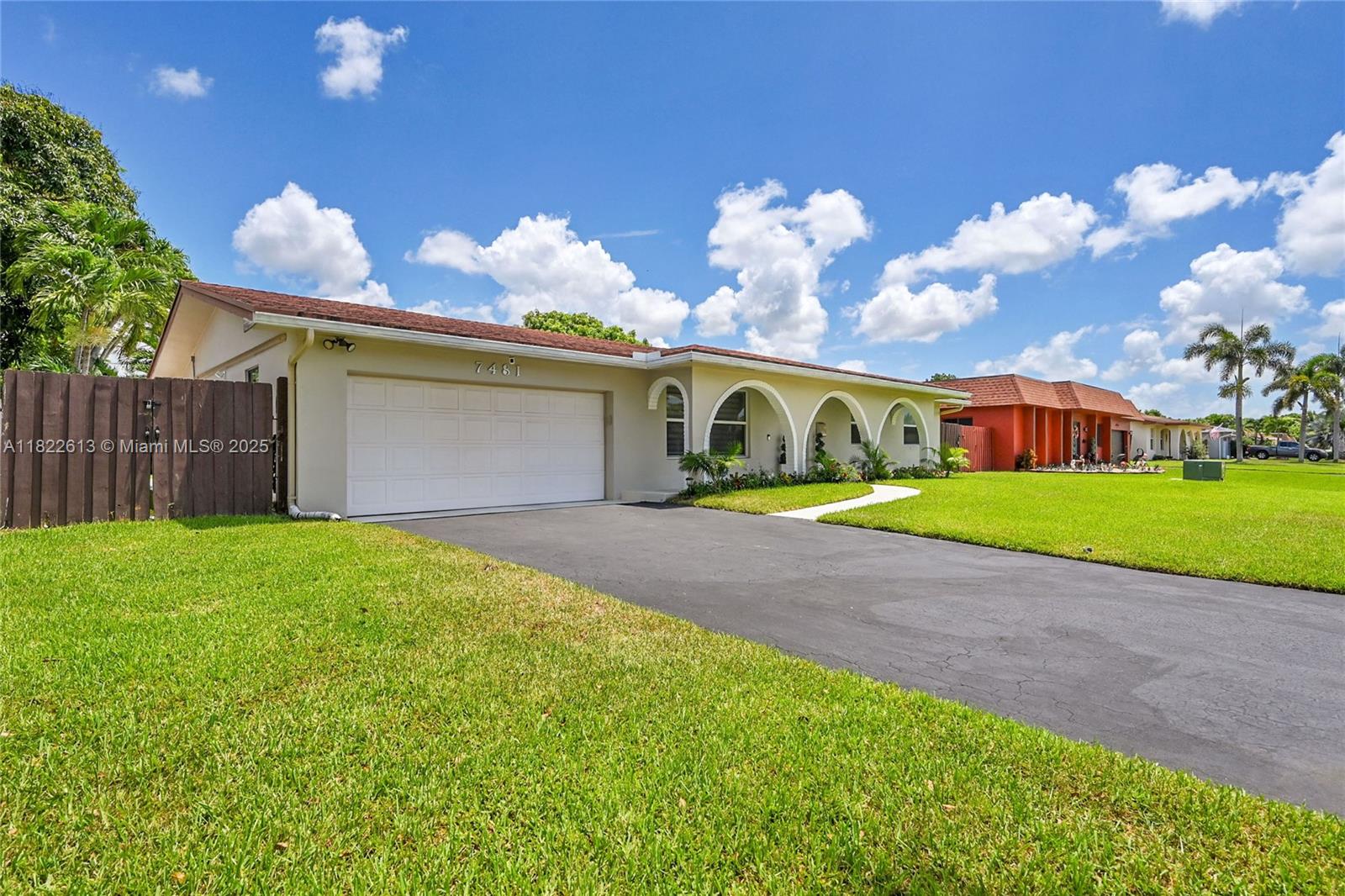 7481 NW 14th St