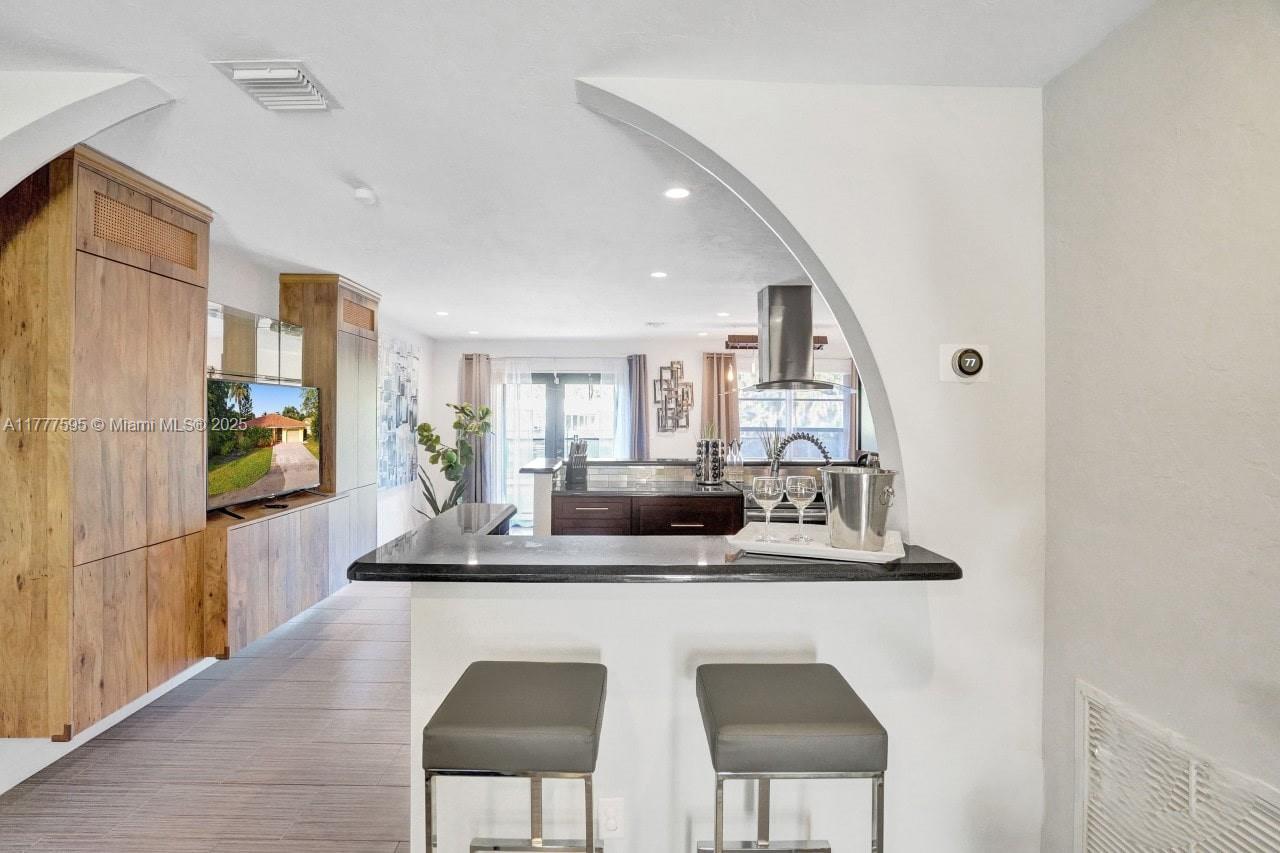RIVERSIDE COVE - Residential Lease