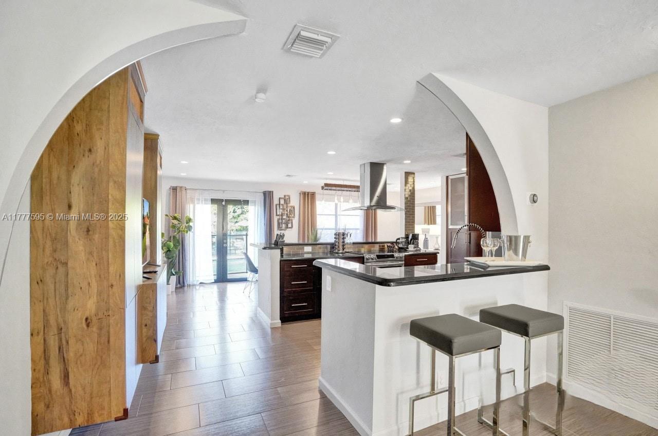 RIVERSIDE COVE - Residential Lease