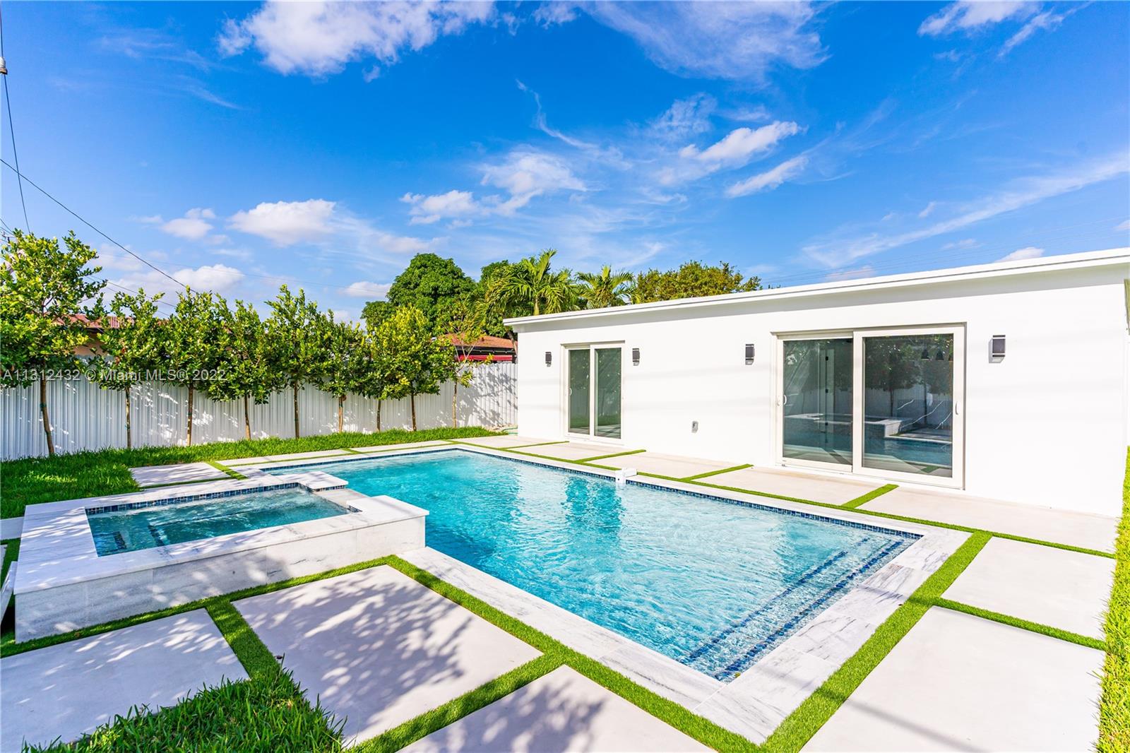 OAKLAWN SUB - Residential