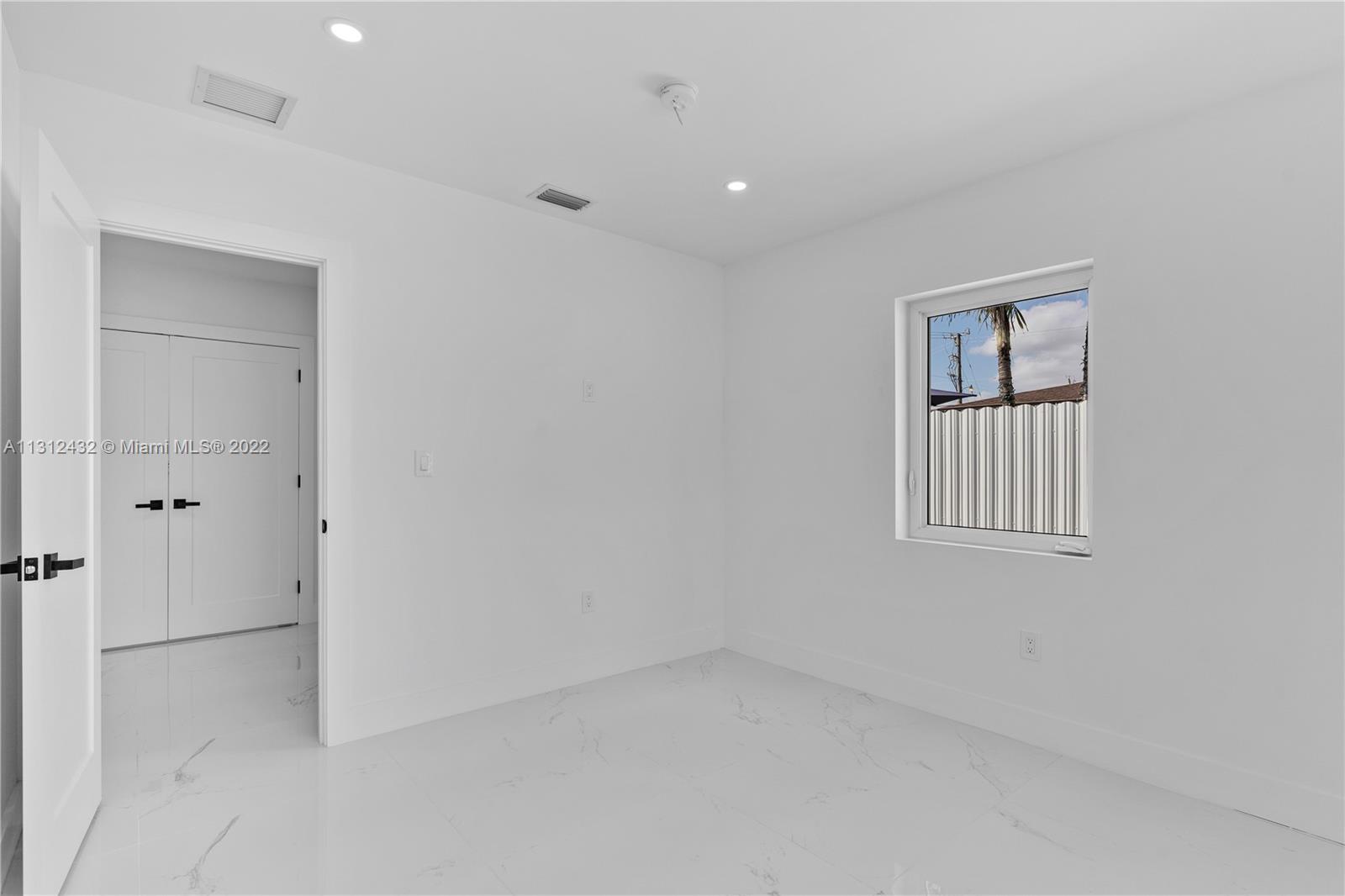 OAKLAWN SUB - Residential