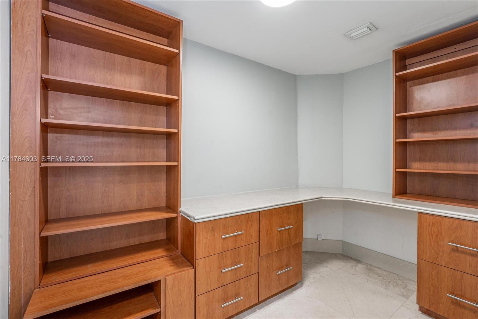 OCEAN THREE CONDO - Residential