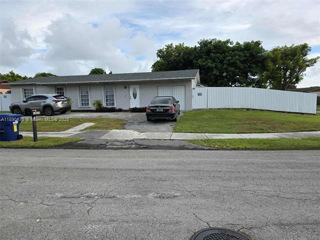 FAIRWAY ESTATES - Residential