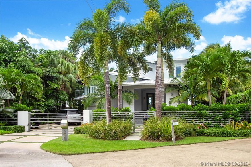 MARCH 2020/REDUCED BELOW MARKET VALUE. Open Bay,unique property. Located on the most prestigious street Mashta Drive on Key Biscayne. COMPLETELY RENOVATED IN 2015, offers wide open living spaces ideal for entertainment and spectacular unobstructed ocean views. Enjoy luxury features including an outdoor summer kitchen, wine cellar, and two separate maid’s quarters. Infinity pool, private expansive terraces, gym and private dock, which can accommodate yachts up to 50 feet. Two car garage with storage area, surround sound and security cameras throughout the house.