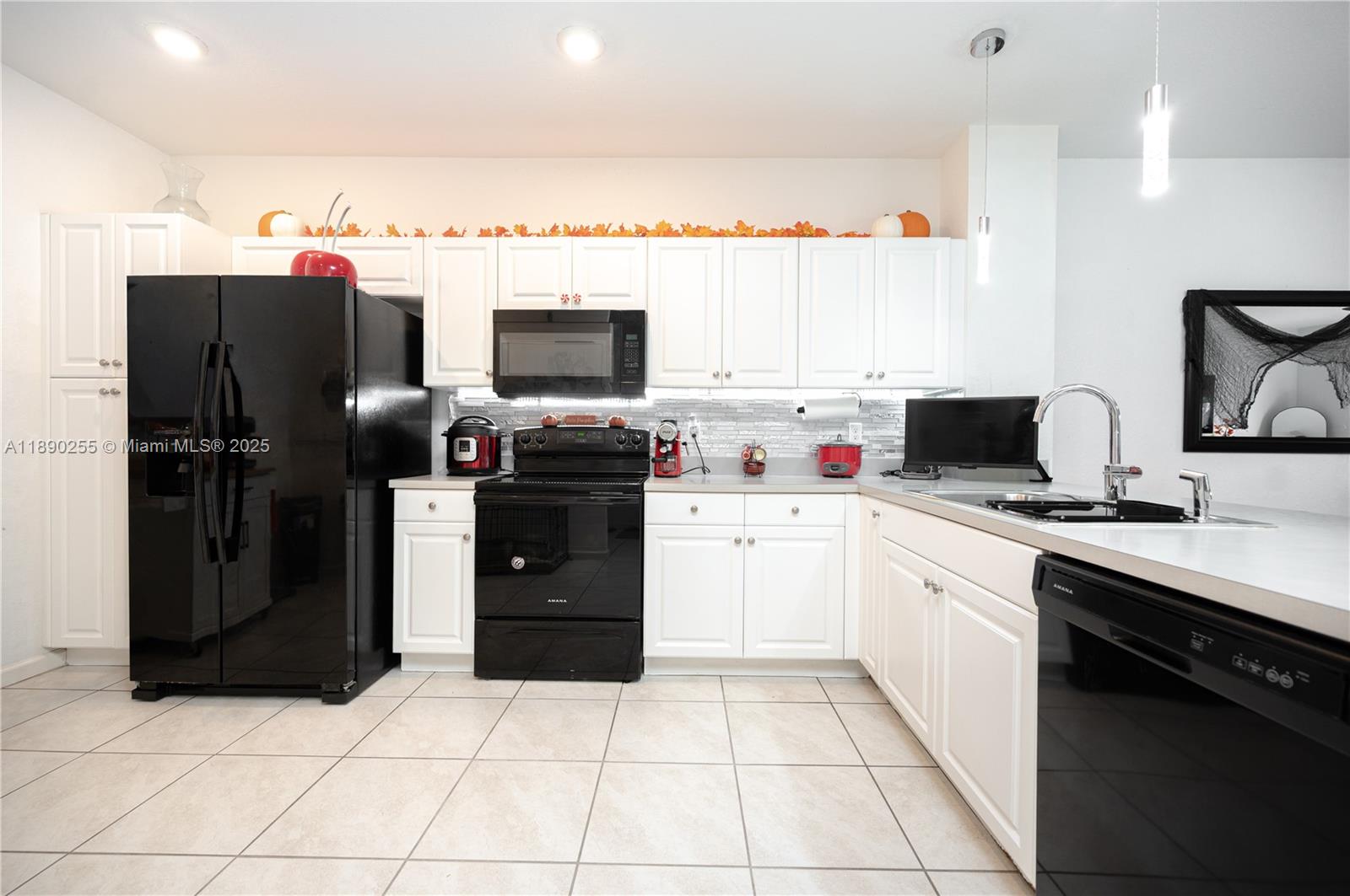 PRINCETON - Residential