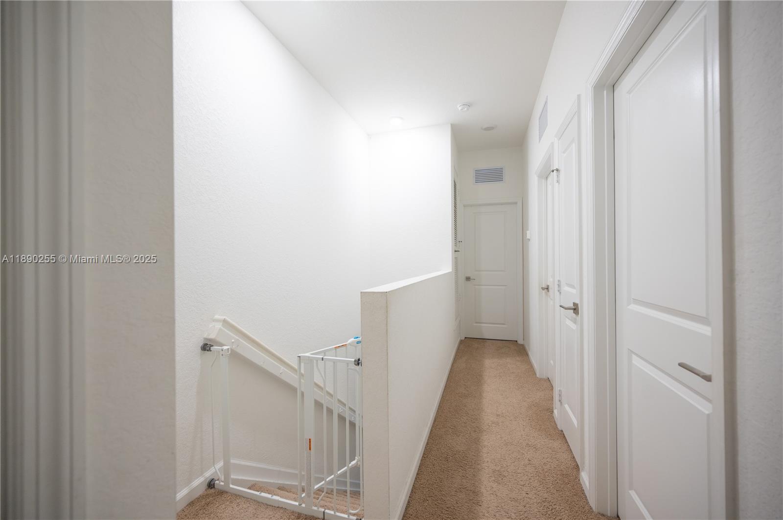 PRINCETON - Residential