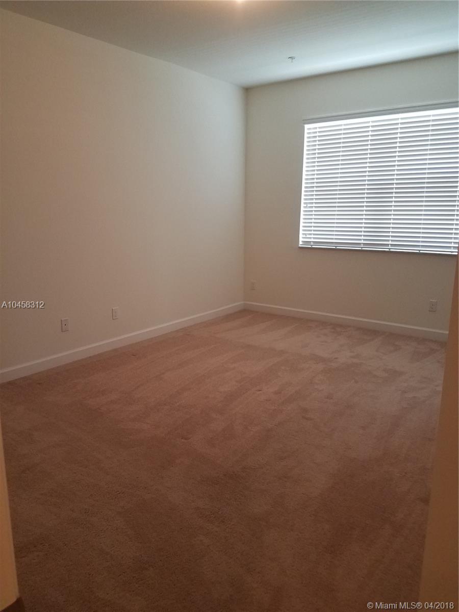 RIVER MARINA PHS 3 & 5 - Residential Lease