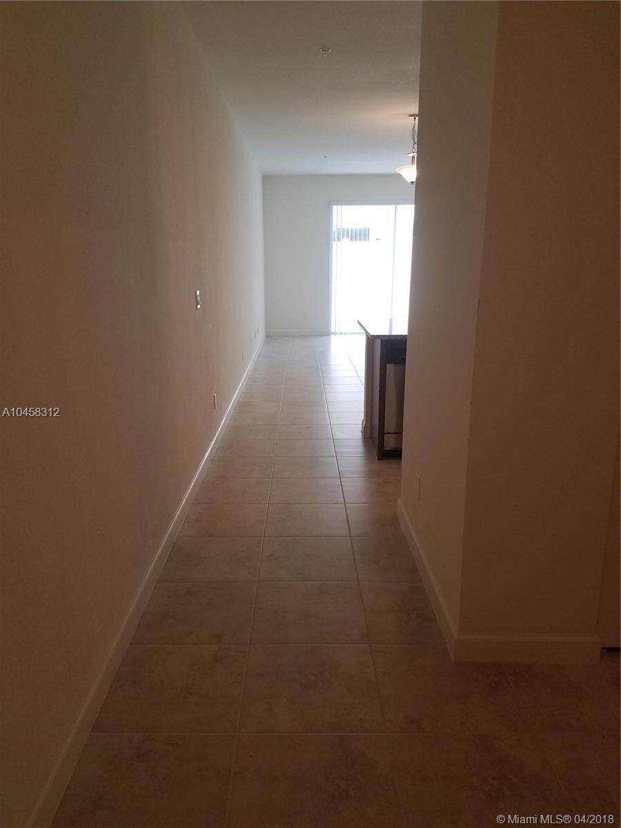 RIVER MARINA PHS 3 & 5 - Residential Lease