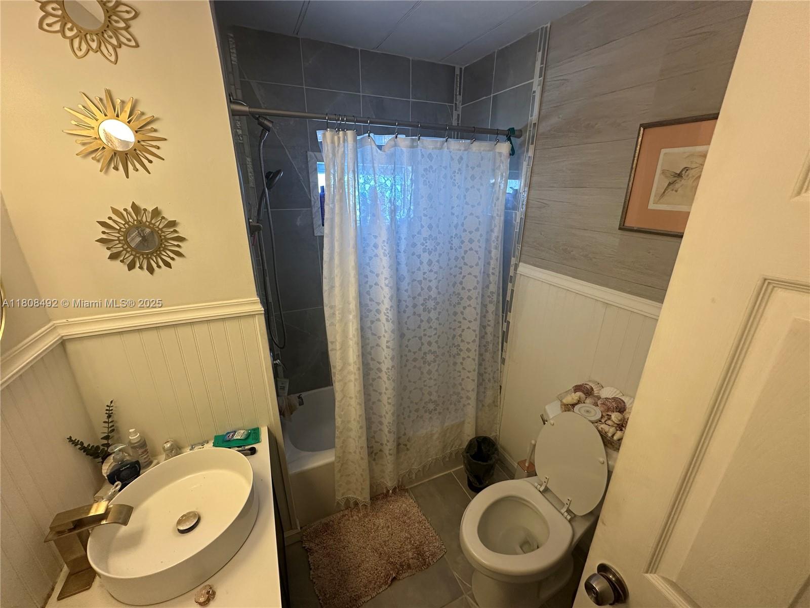 JAMAICA BAY MOBILE HOME C - Residential