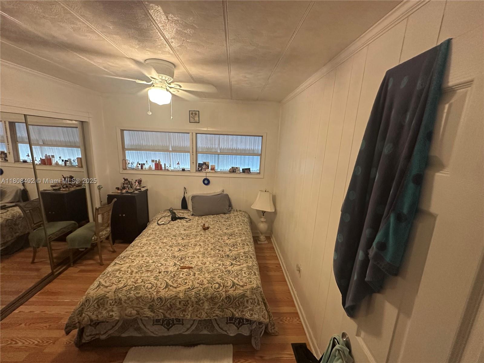 JAMAICA BAY MOBILE HOME C - Residential