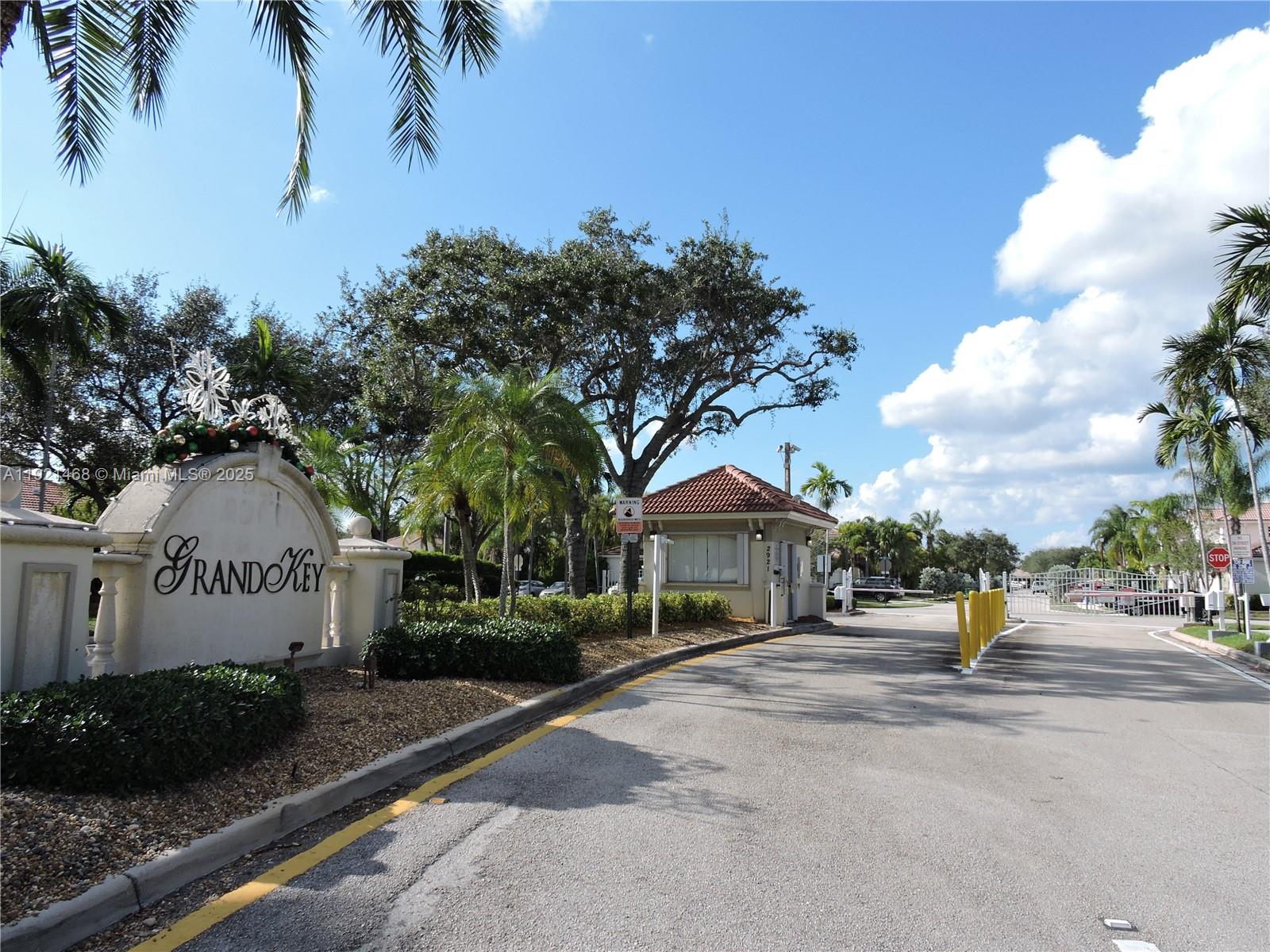 PARCEL D AT SUNSET LAKES - Residential Lease