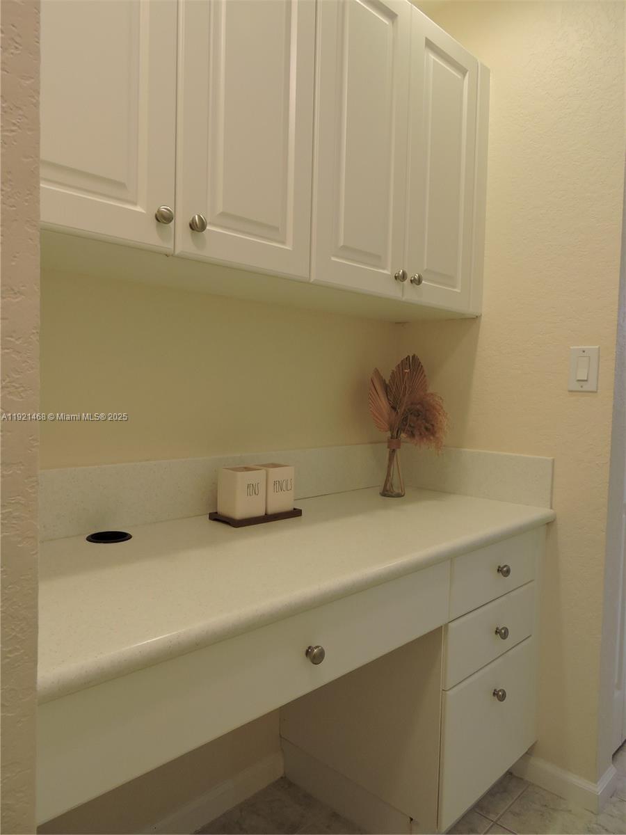 PARCEL D AT SUNSET LAKES - Residential Lease