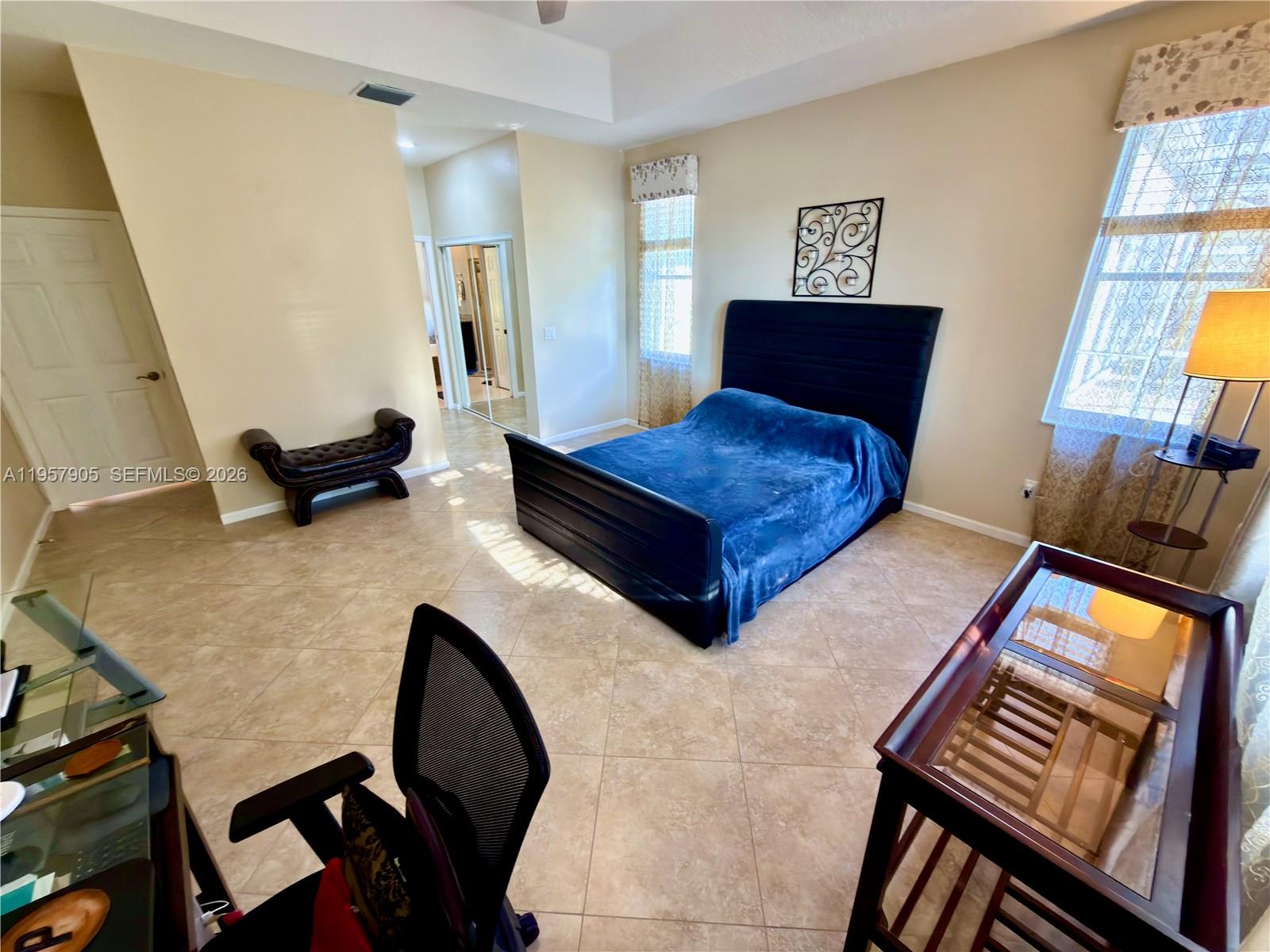 BOCA WINDS PAR E - Residential