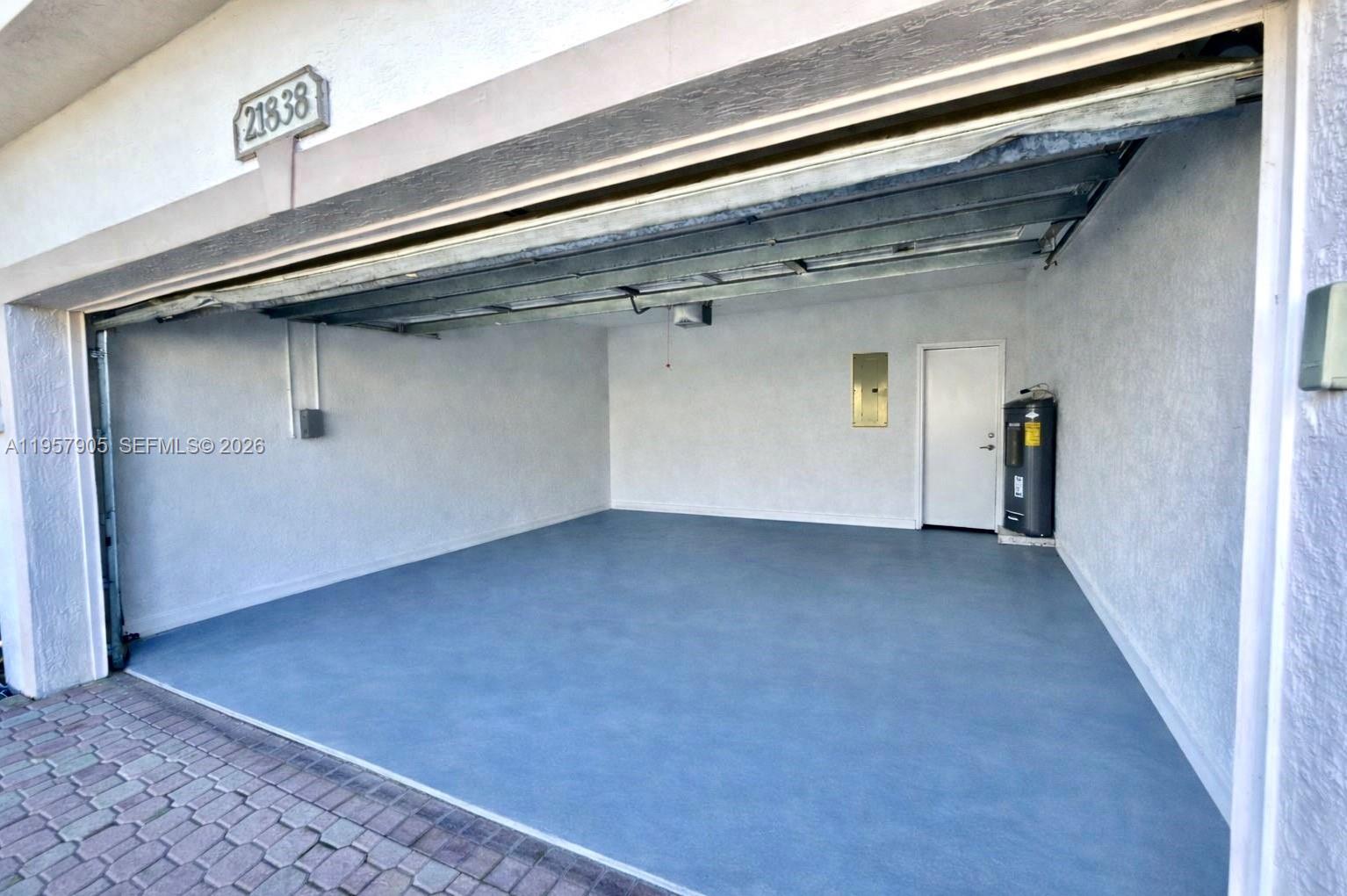 BOCA WINDS PAR E - Residential