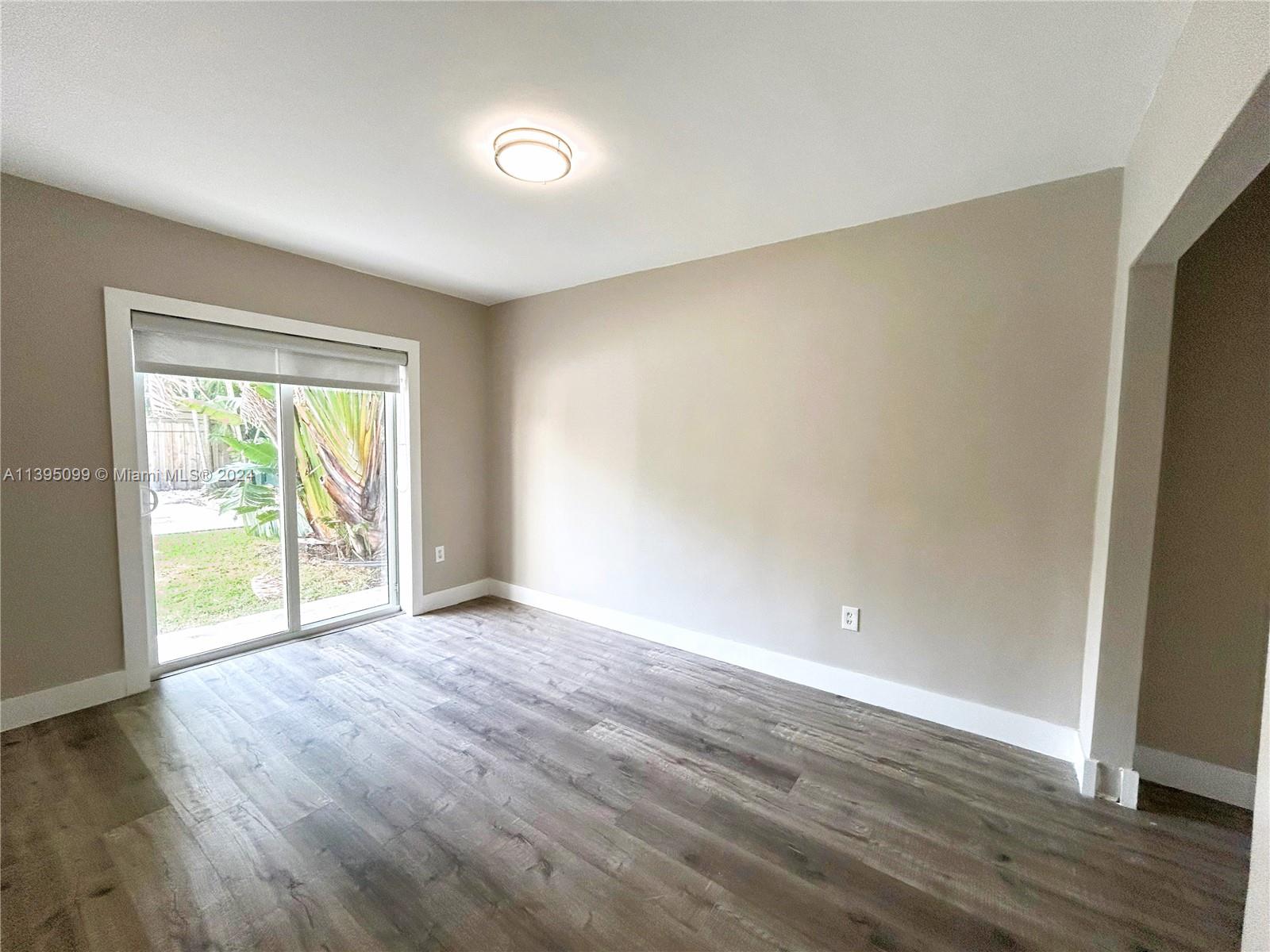 BISCAYNE KEY ESTATES - Residential