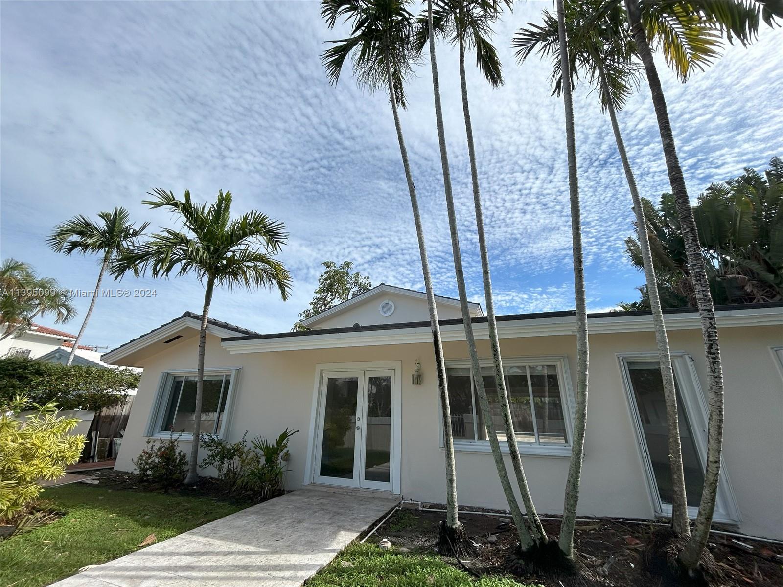 BISCAYNE KEY ESTATES - Residential