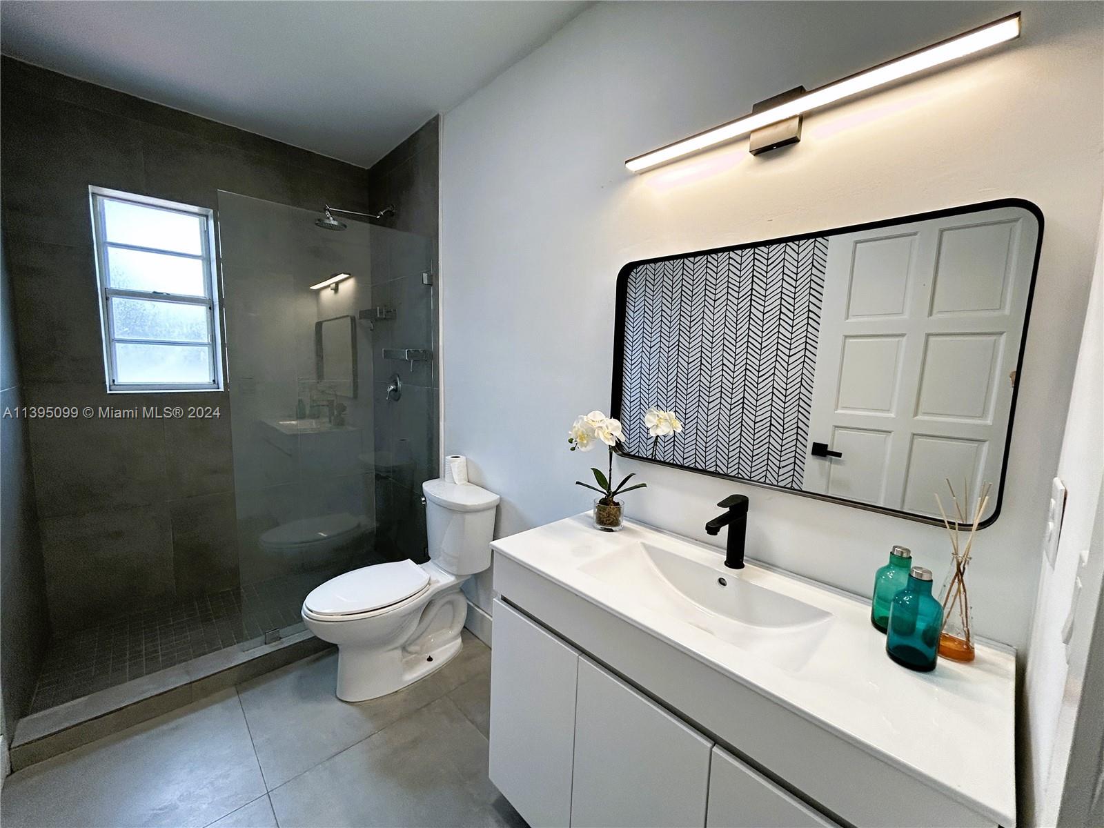 BISCAYNE KEY ESTATES - Residential