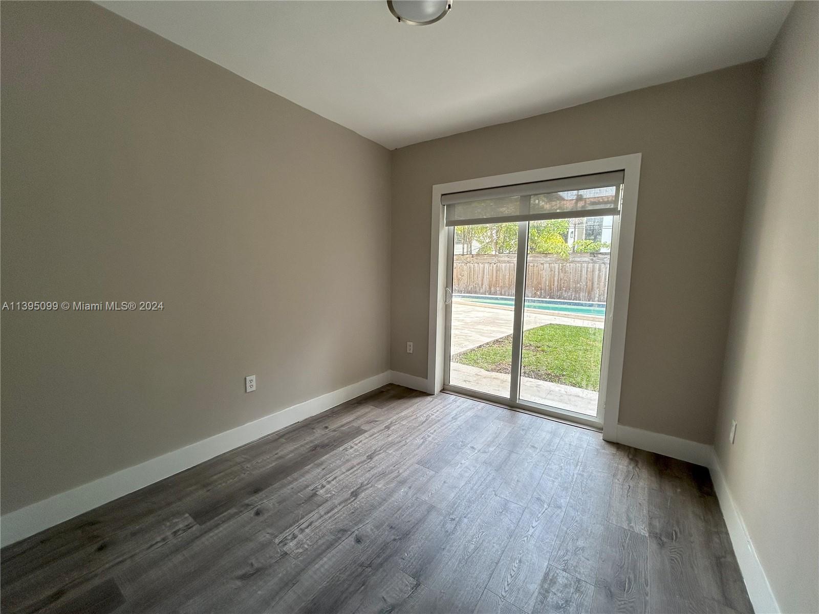 BISCAYNE KEY ESTATES - Residential