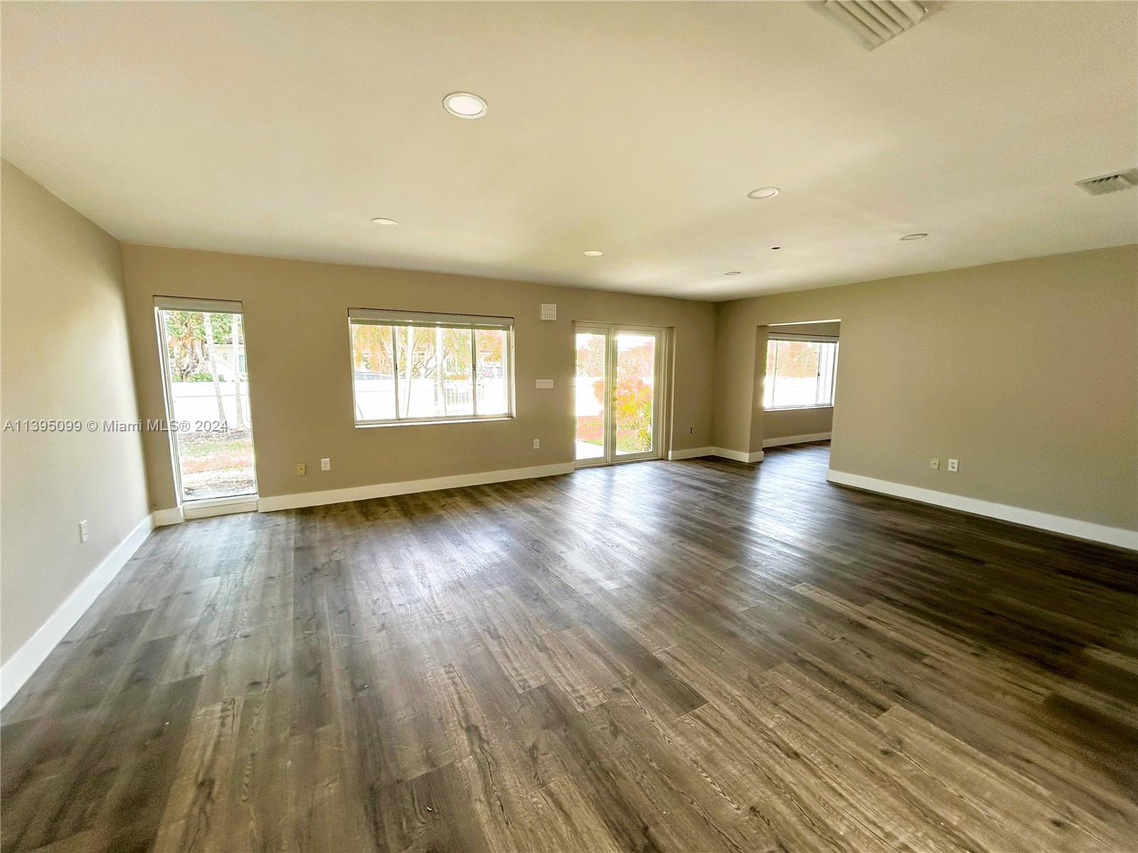 BISCAYNE KEY ESTATES - Residential