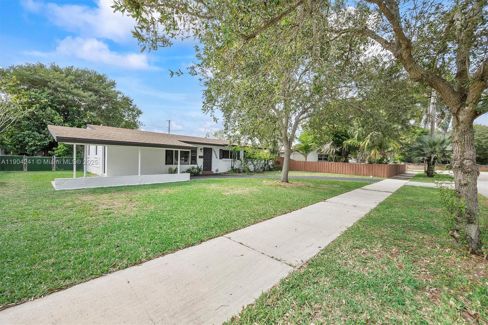 CUTLER RIDGE SEC 6 - Residential