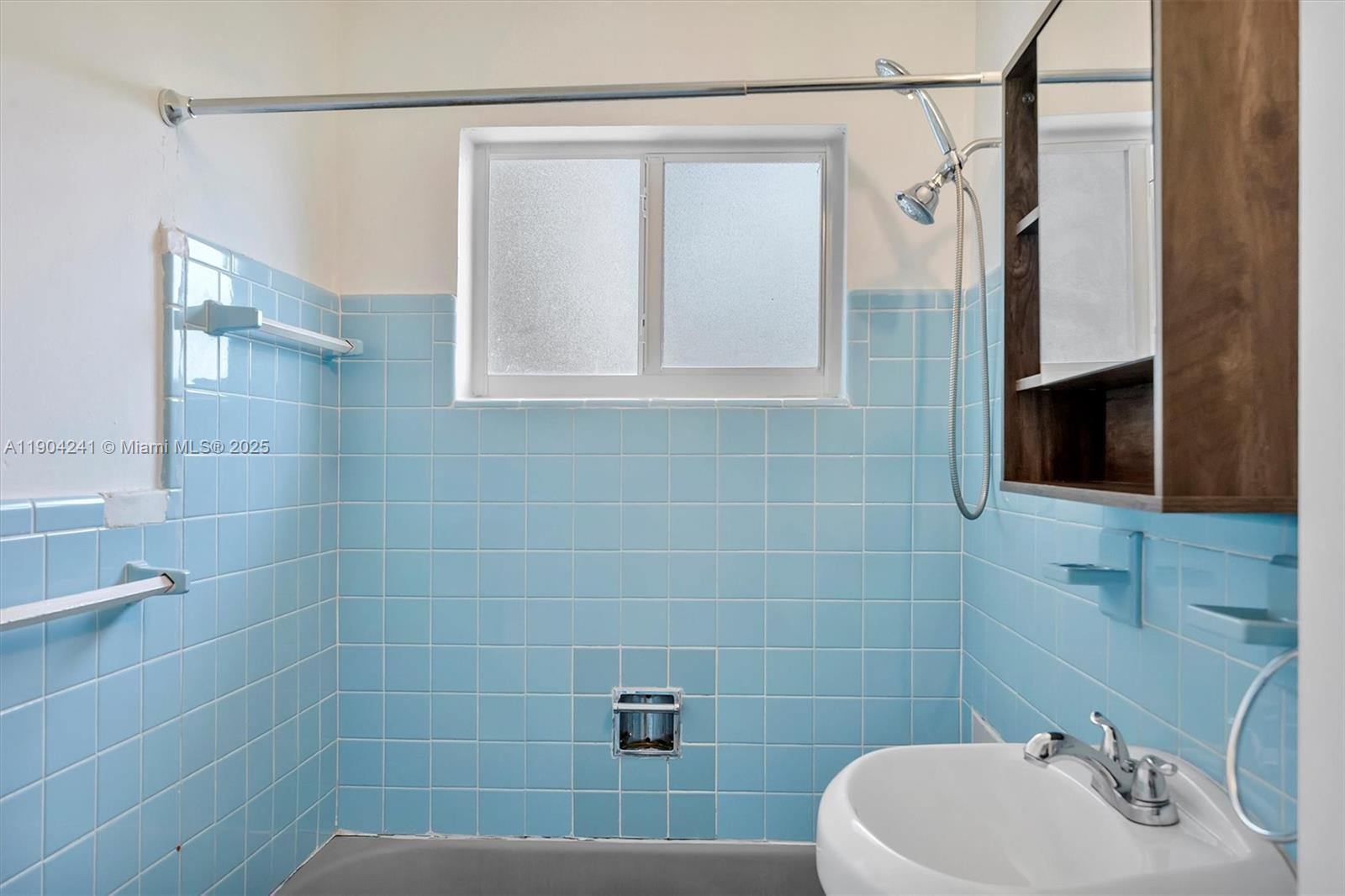 CUTLER RIDGE SEC 6 - Residential