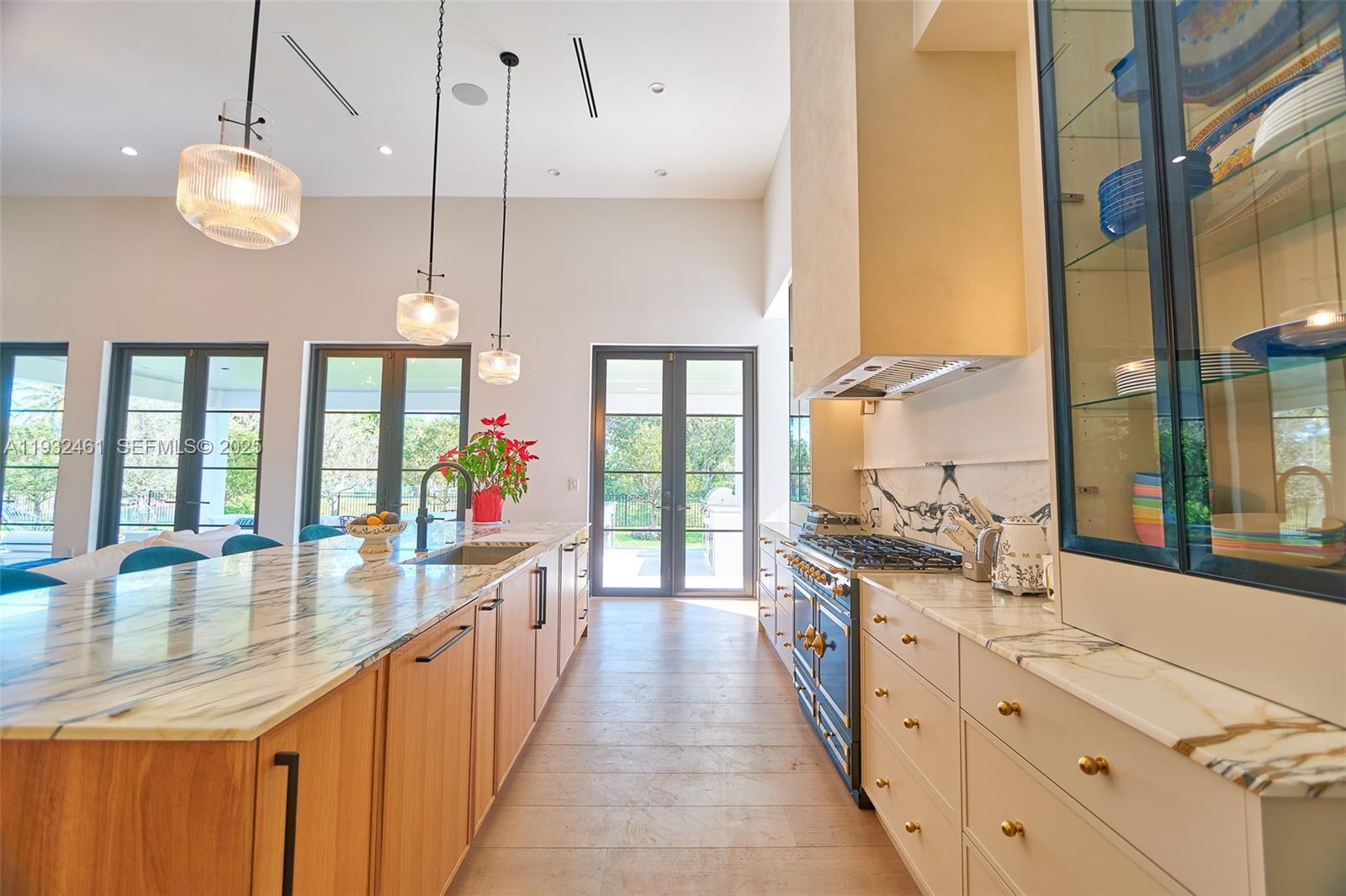 KENDALL PARK ESTATES - Residential