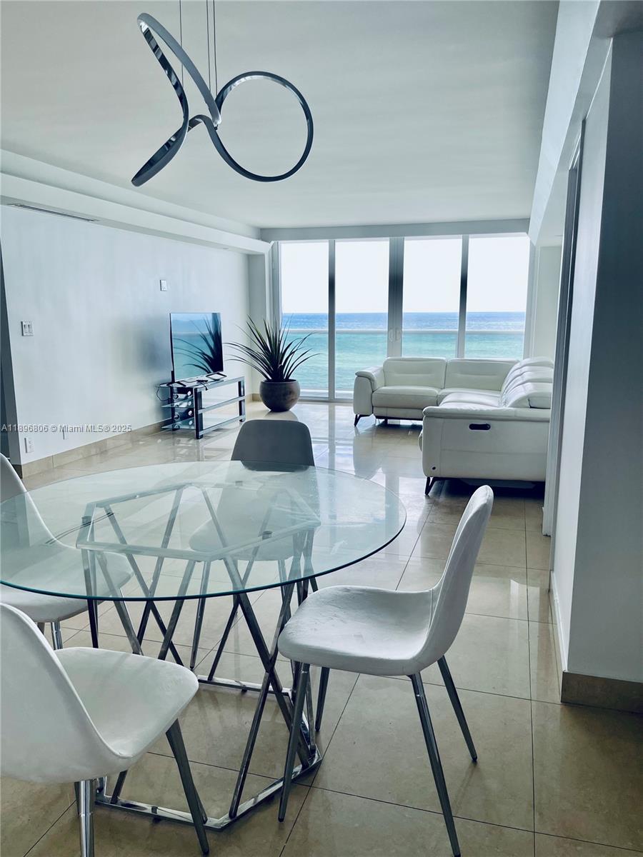 3140 S Ocean Dr 1105
