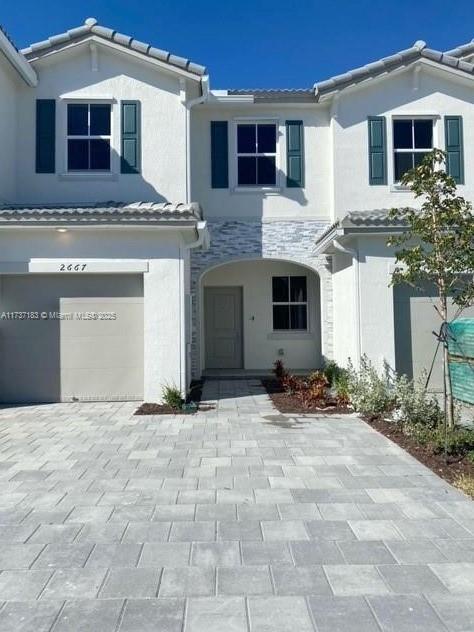 Property for Sale at 2669 Se 10th St, Homestead, Miami-Dade County, Florida - Bedrooms: 3 
Bathrooms: 3  - $365,000