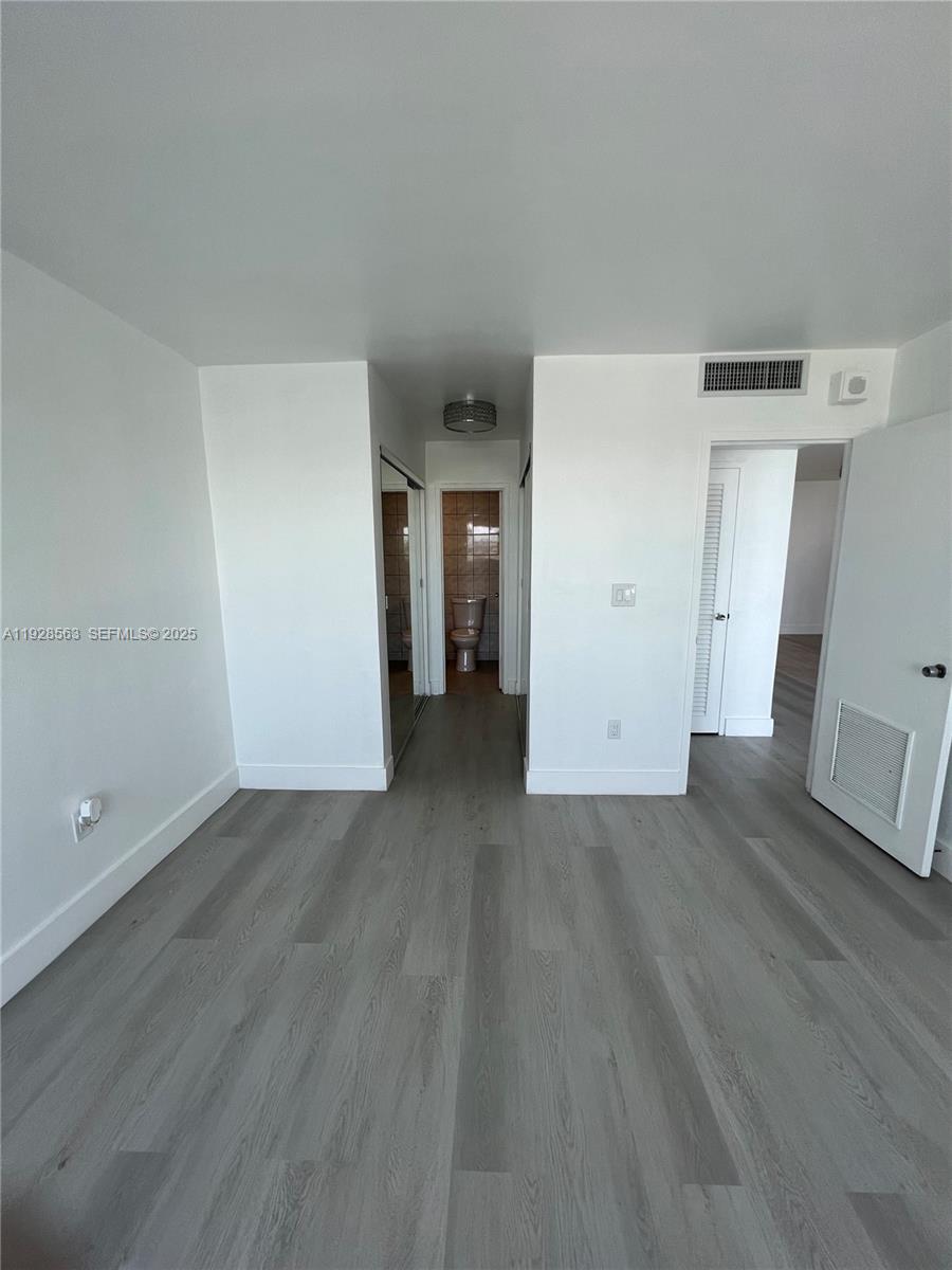 KENNEDY HOUSE CONDO - Residential