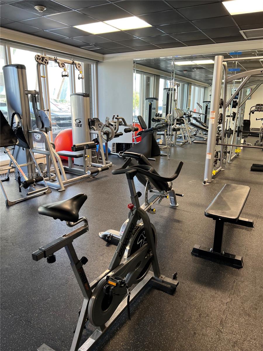 KENNEDY HOUSE CONDO - Residential