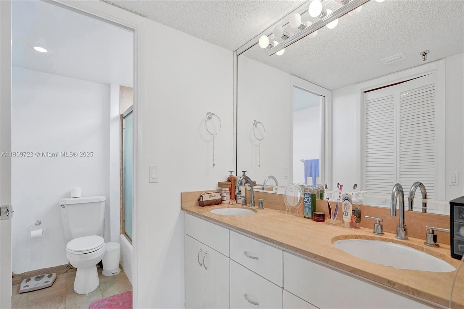 9300 HARBOR TERRACE CONDO - Residential Lease