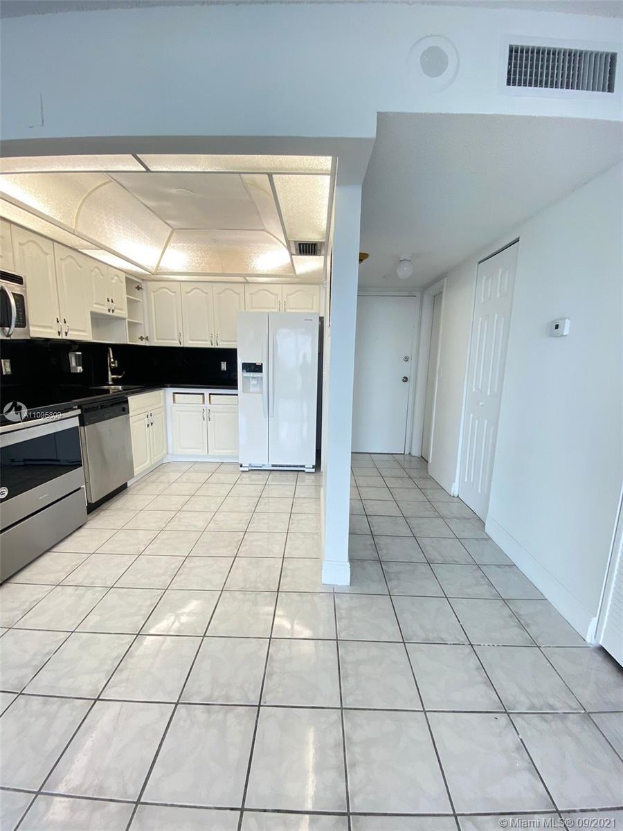 SAILBOAT CAY CONDO - Residential Lease